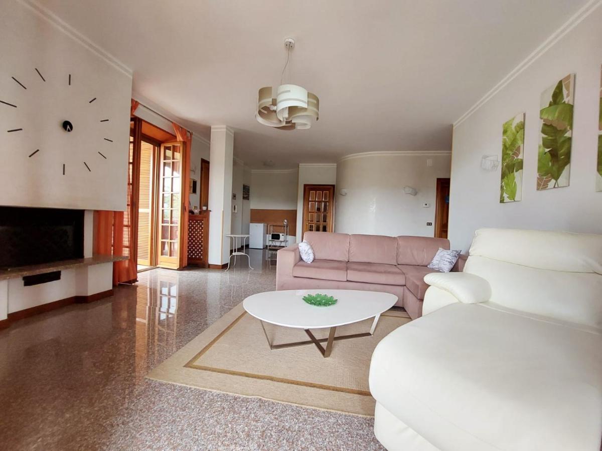 B&B Sotto Le Palme Molino Ciccolini Bagian luar foto