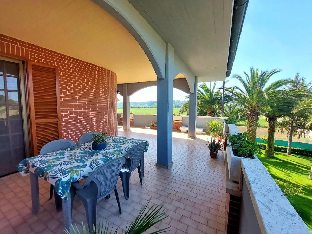 B&B Sotto Le Palme Molino Ciccolini Bagian luar foto